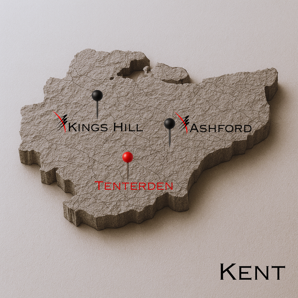 Streets of London_edited.jpg