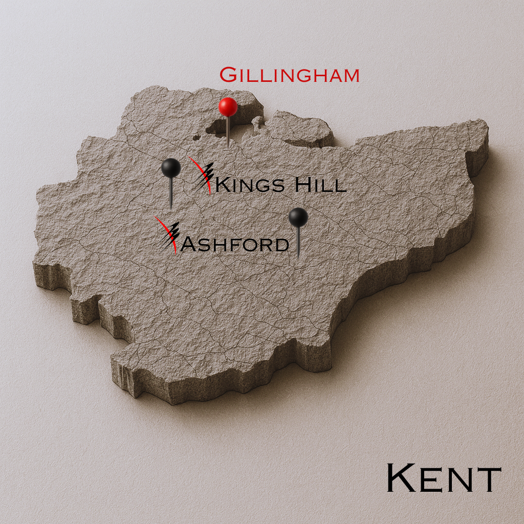 Streets of London_edited.jpg