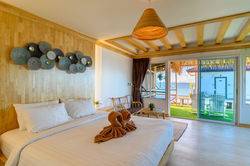 ริมน้ำ Sea view 6-7