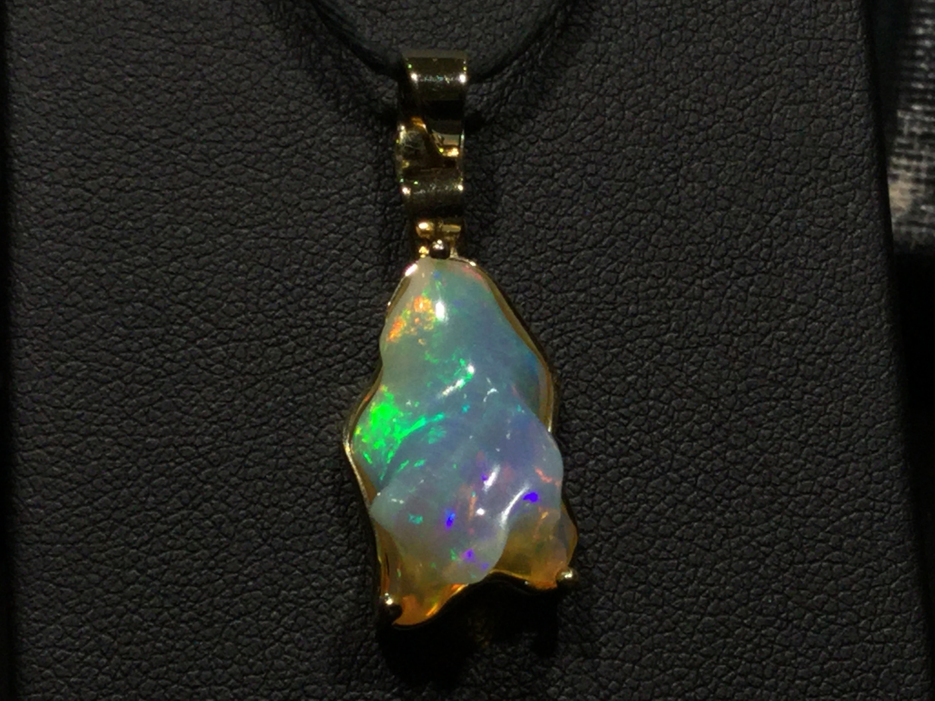"Rainbow Tri"