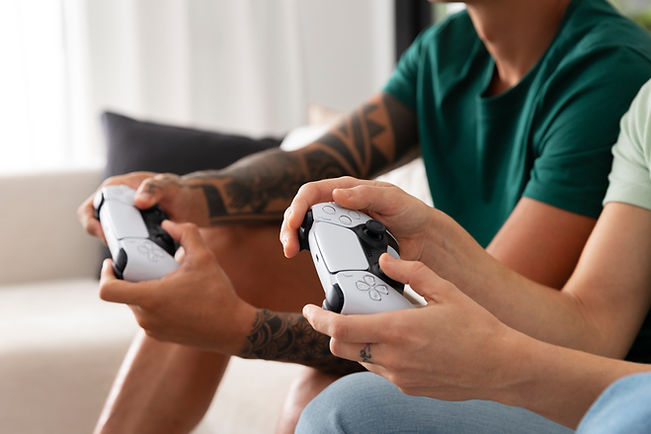 gamers-having-fun-while-playing-videogames.jpg