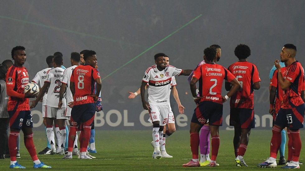 CONFUSÃO GENERALIZADA NA COLÔMBIA INTERROMPE JOGO DA LIBERTADORES AOS TRÊS MINUTOS