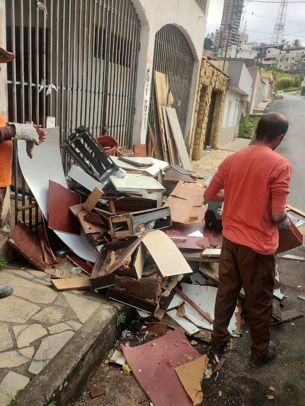 MUTIRÃO DA DENGUE EM VARGINHA: VEJA BAIRROS ATENDIDOS E DATAS DA LIMPEZA