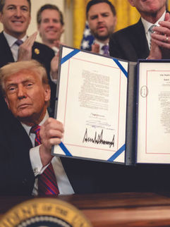 GOVERNO LULA ADOTA POSTURA REATIVA E INEFICAZ DIANTE DAS TARIFAS DE TRUMP 