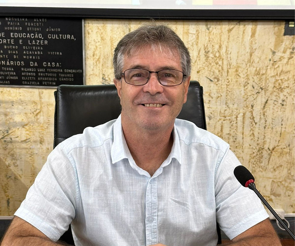 Afonso Monticeli toma posse como vereador titular na Câmara Municipal de Varginha