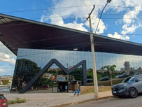 MERCADO MUNICIPAL DE VARGINHA É OFICIALMENTE ENTREGUE À PREFEITURA E SEBRAE VAI ASSESSORAR OCUPAÇÃO DO ESPAÇO