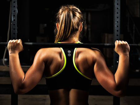 JE FAIS DU SPORT ET 
JE PRENDS DU POIDS POURQUOI ?