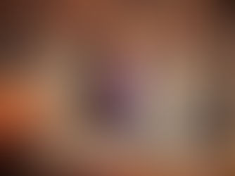 Sarah Beeny goes to auction for C4