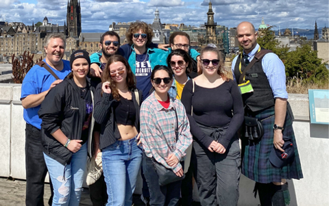 students-tour-of-edinburgh.webp