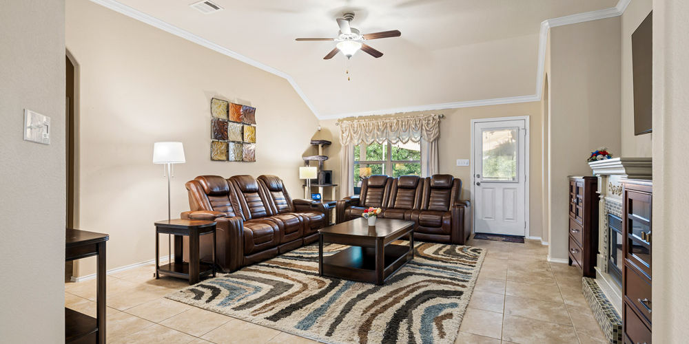 370 Travertine Trail
Turnkey Ranch Real Estate