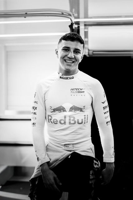 isack hadjar formule 1 F1 canal+ grand prix gp