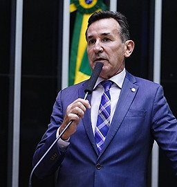 jorge goetten_camara.jpg