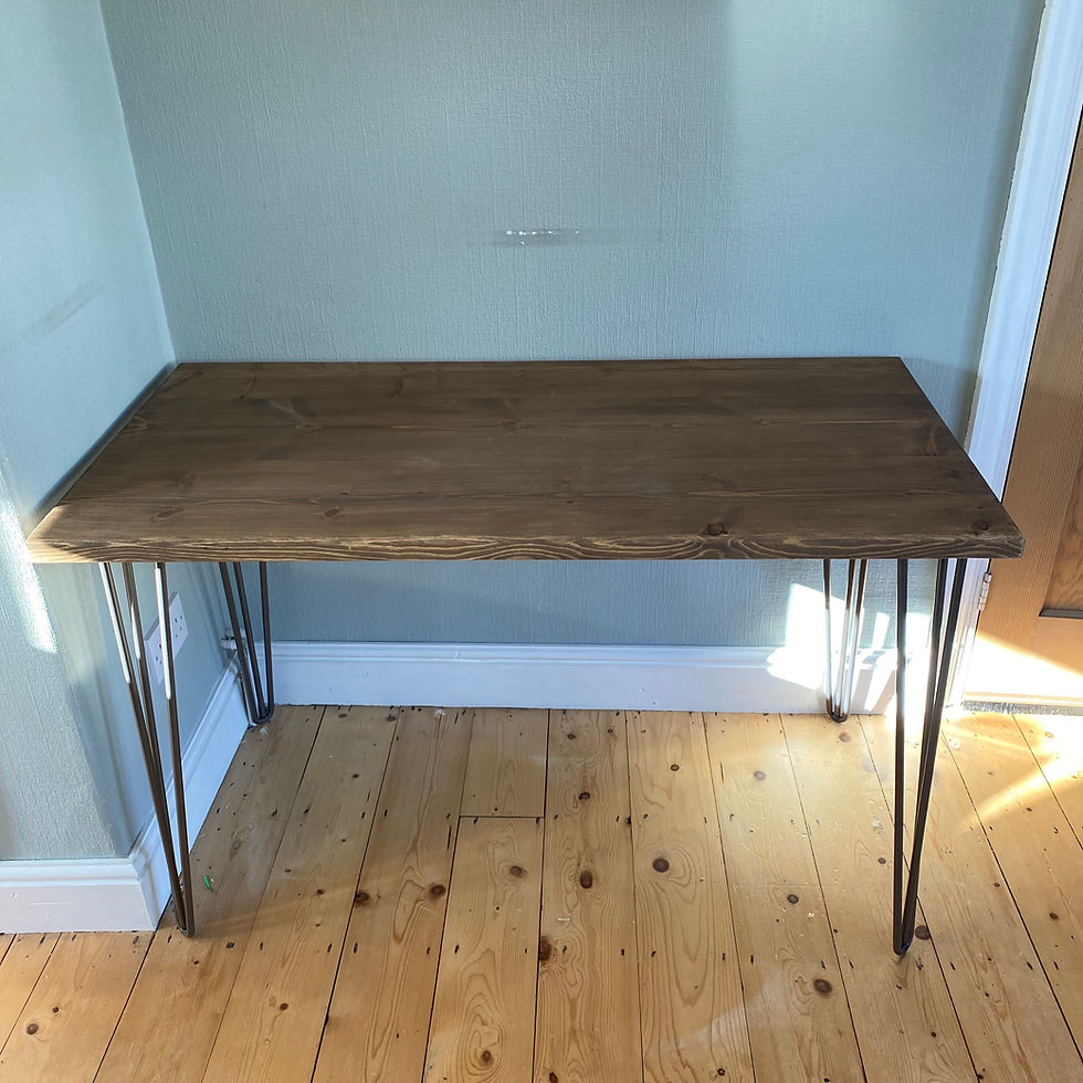 Thumbnail: Compstall Hairpin Table