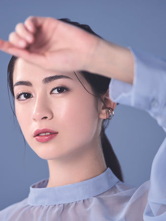 Welcome to Messlook, NYC's Premier Asian Hair Salon
Discover modern luxury in our exclusive private space.
Our award-winning stylists specialize in creating personalized,
effortless & stylish looks using only the finest premium products.
Trusted by icons like JJ Lin and GEM,
and featured in Vogue and GQ.
Messlook is the official hair sponsor for the Miss Asia Pageant.
WWW.MESSLOOK.COM
纽约美发店 纽约理发店 紐約染髮 紐約留學生
BALAYAGE | OMBRE | PASTEL | HIGHLIGHTS | PERM | HAIR COLOR | HAIRCUT | NYC HAIR SALON