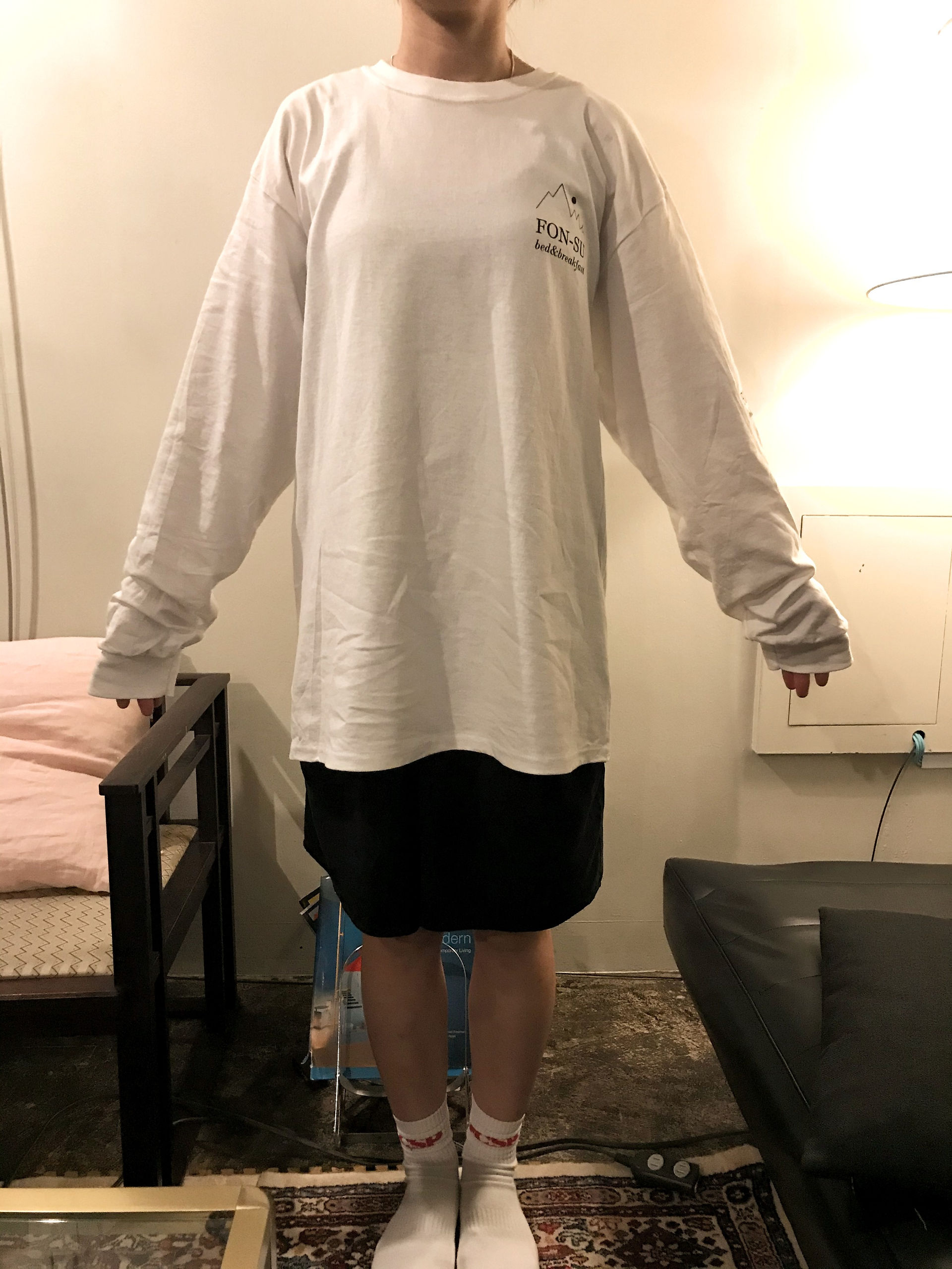 普通に着てるのでシワシワです><