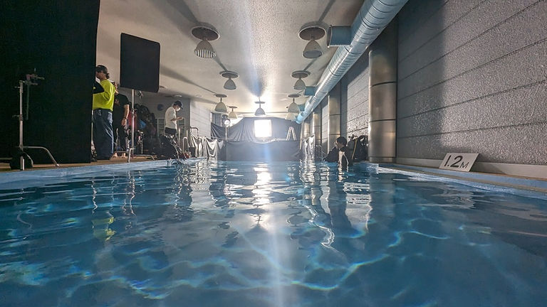 TOWAIEIZO_POOL.jpg