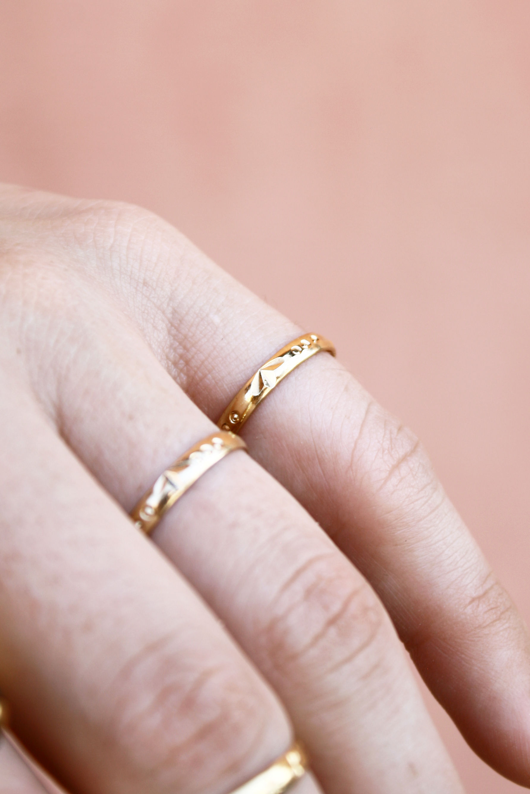 טבעת לוטוס אריאל