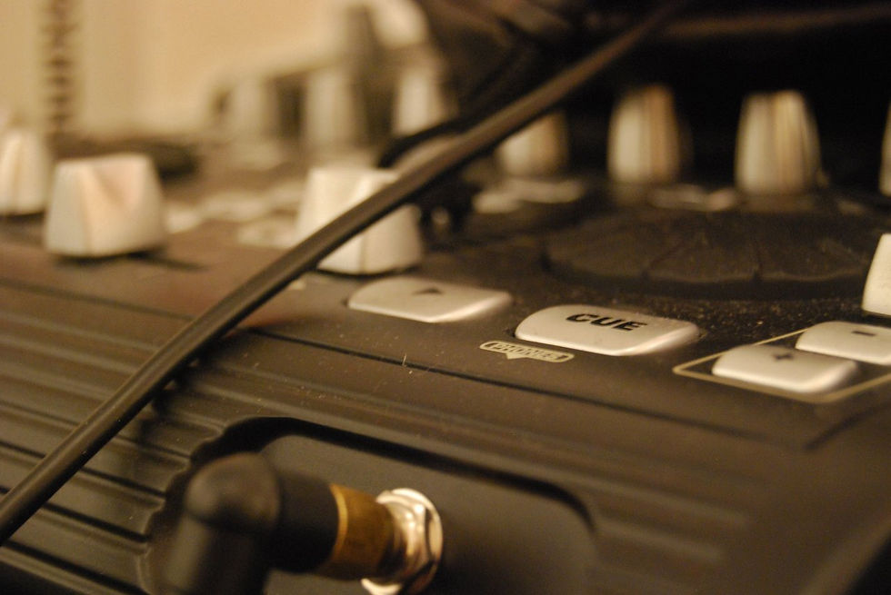 dj1
