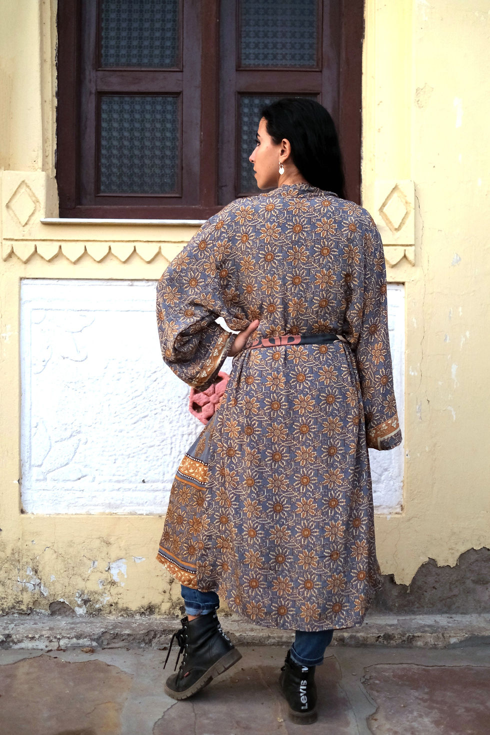 Miniatura: KIMONO LUNGO REVERSIBILE IN SETA INDIANA