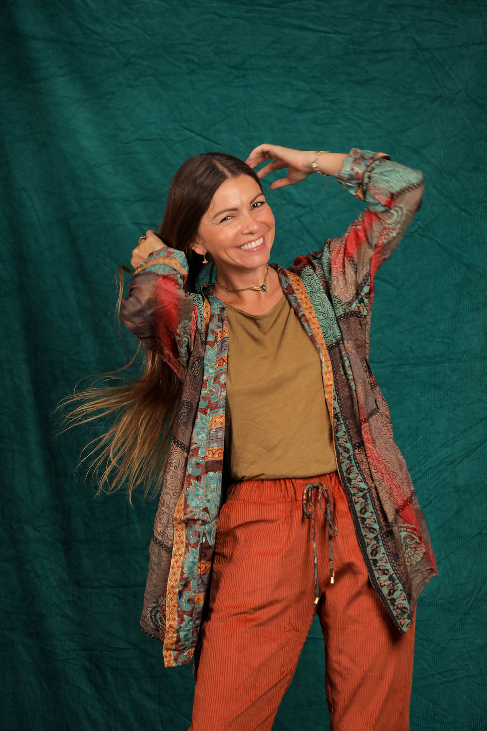 Миниатюра: KIMONO REVERSIBILE IN SETA INDIANA