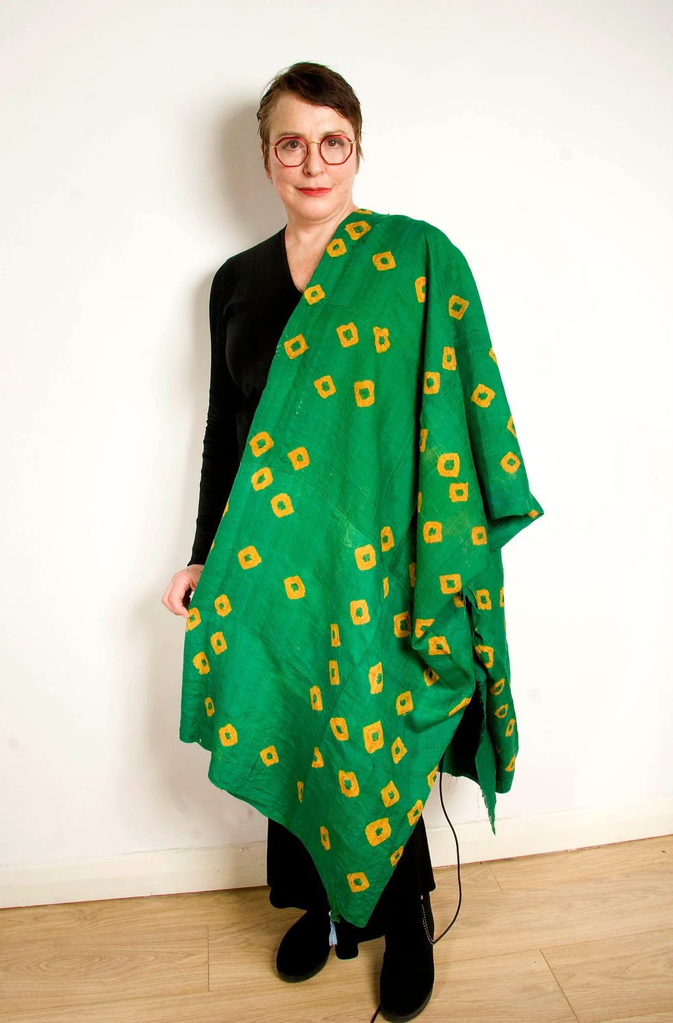 Thumbnail: Vintage green tie dye dupioni silk hanging Uzbek Central Asian