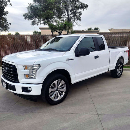 2017 Ford F-150 XL STX SuperCab 4x4 – 5.0L V8, 6.5-Ft Bed W/ 180K Miles