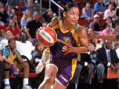 Allison Feaster: “Hay que soñar, existe la oportunidad de la WNBA”