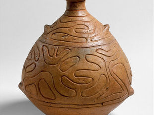 A thousand years of Japanese ceramics 