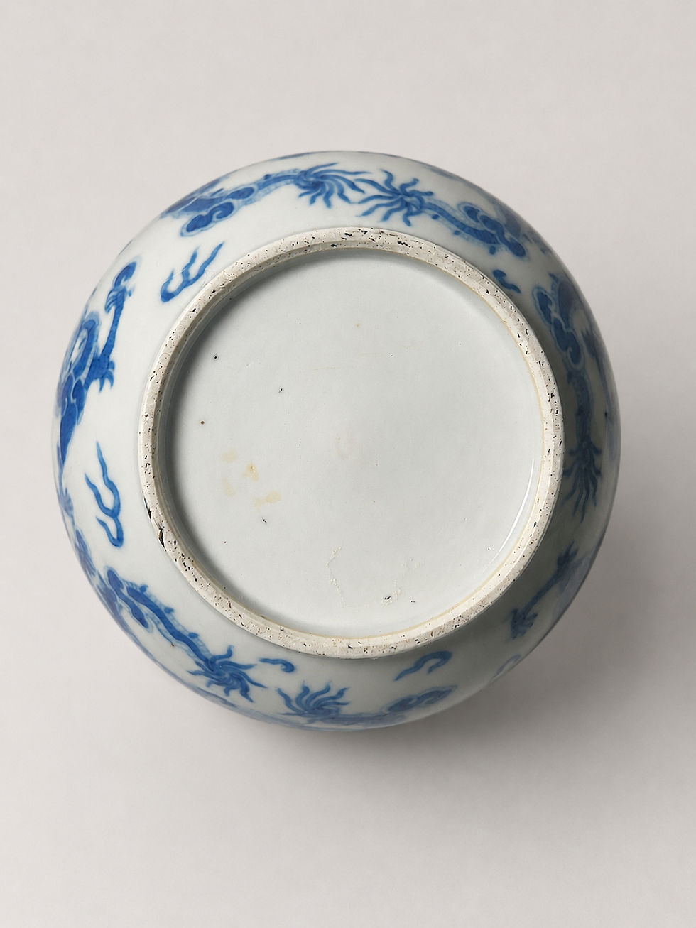 Base of a Vietnamese Bleu de Hué imperial porcelain water pipe, Nguyễn dynasty, nineteenth century, blue and white Jingdezhen porcelain with dragon decoration made for the imperial Vietnamese court, presented by Gauchet Art Asiatique with Cannes Enchères, estimate €10,000–15,000.