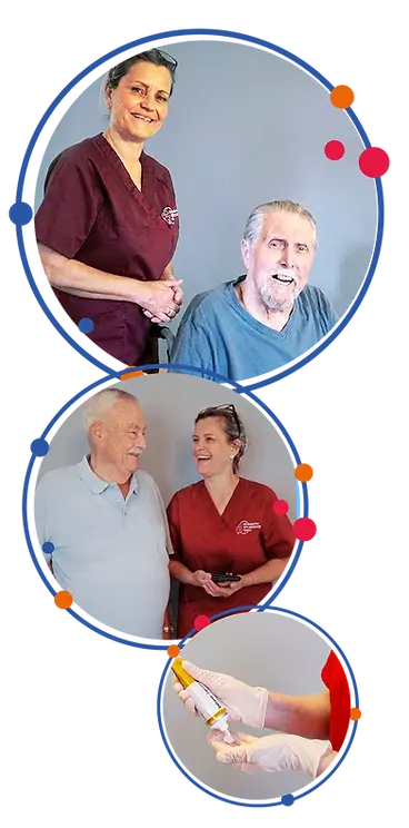 Foto von einer Pflegekraft die eine Patientin umarmt. Beide lachen in die Kamera