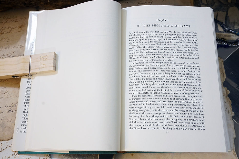 Thumbnail: "The Silmarillion" J.R.R. Tolkien & Christopher Tolkien, 1977 (1st ed., 1st Pr)