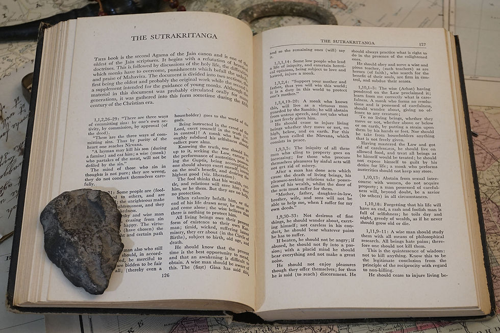 Thumbnail: "The Sacred Writings of the World's Great Religions" S. E. Frost, Jr, 1947