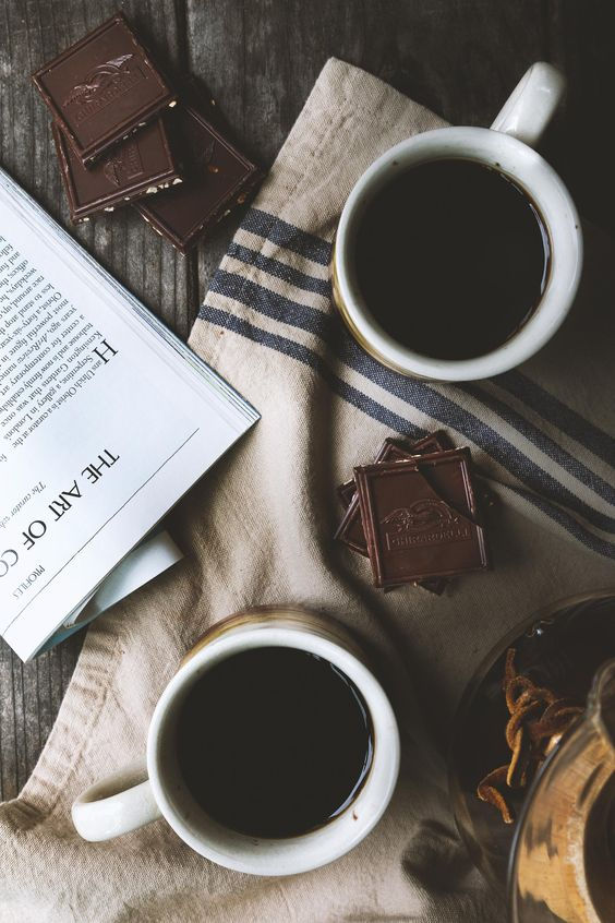 Café,chocolate e livro