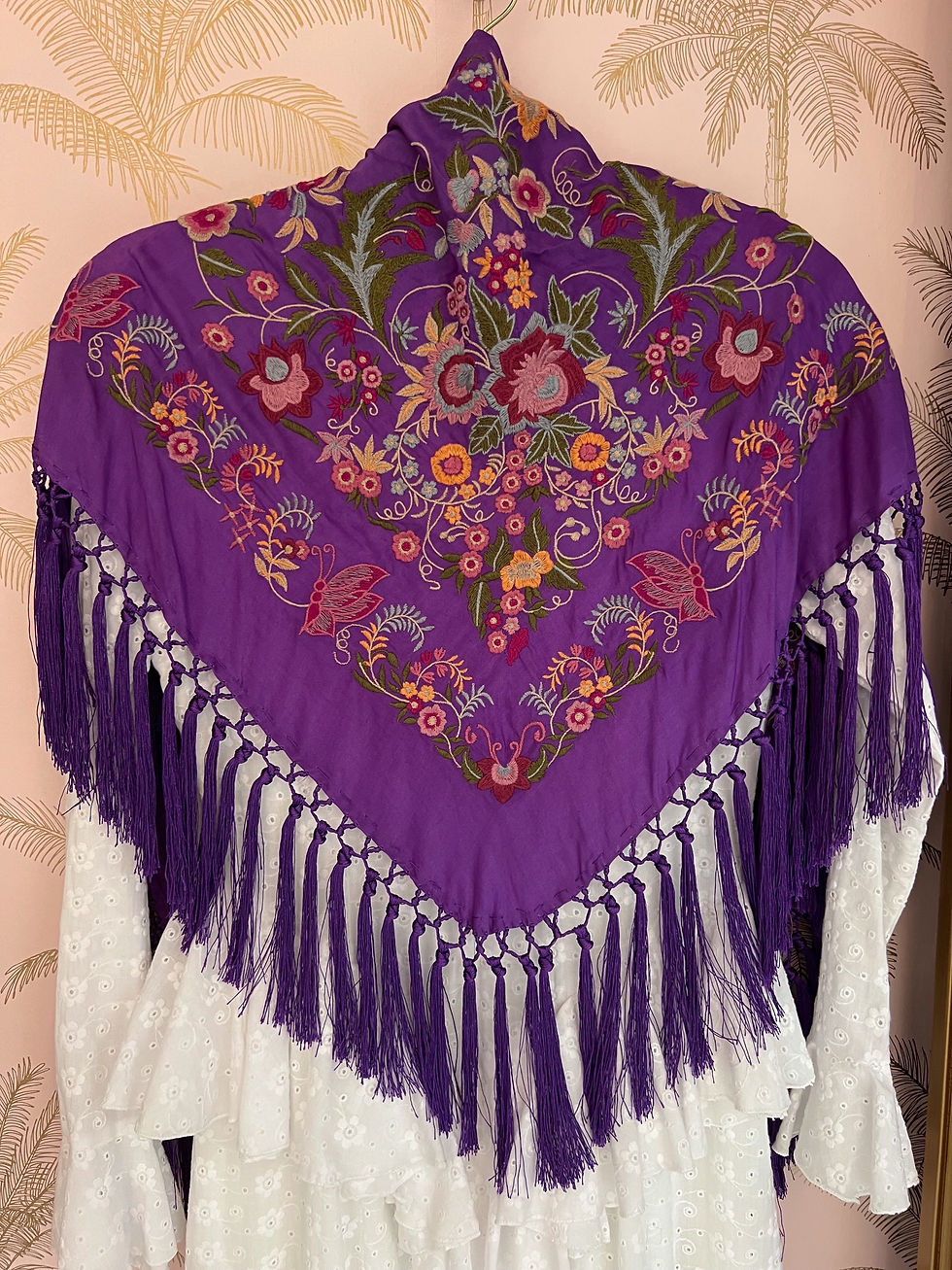 Mantoncillo Fabiola morado