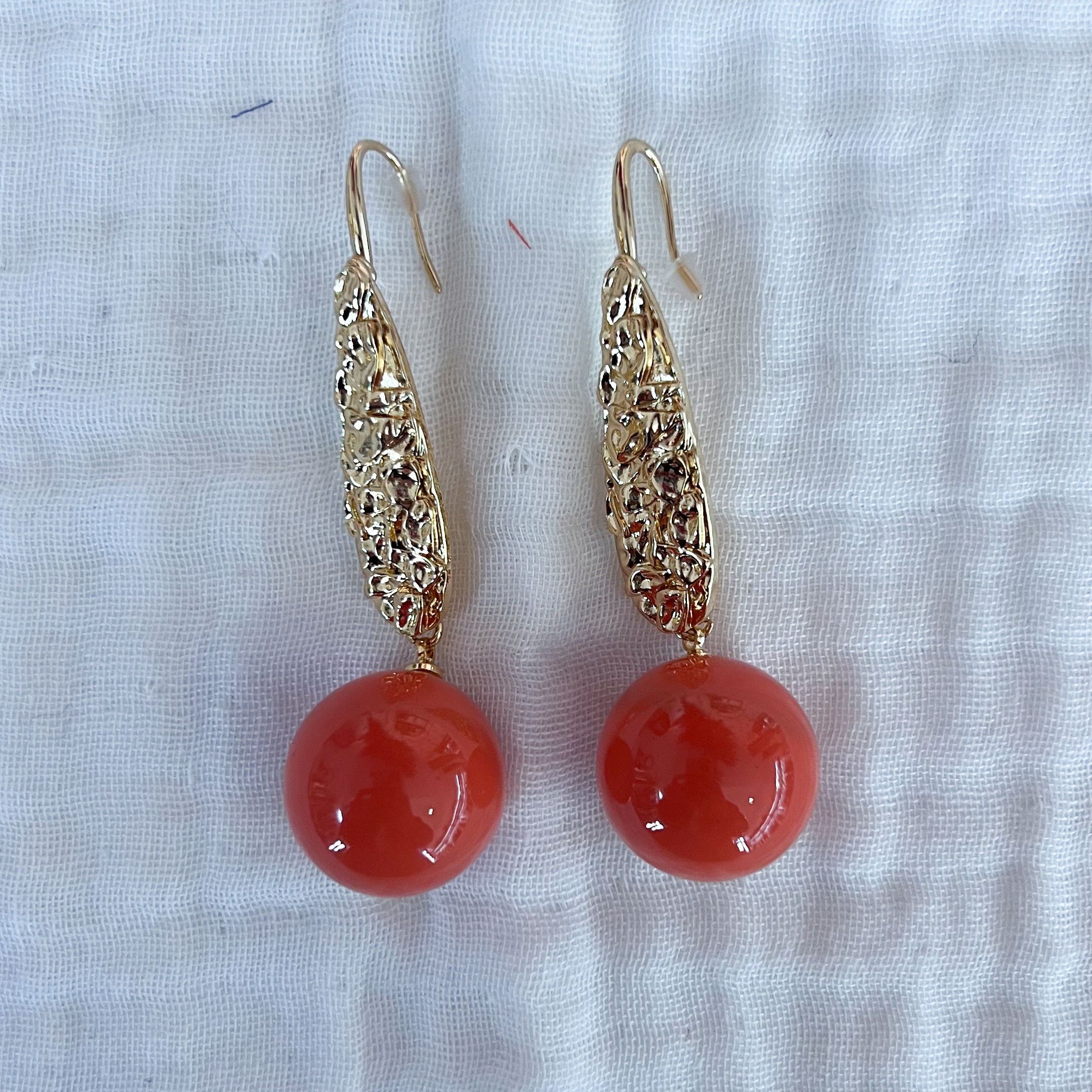 Pendientes  lágrima y perla naranja