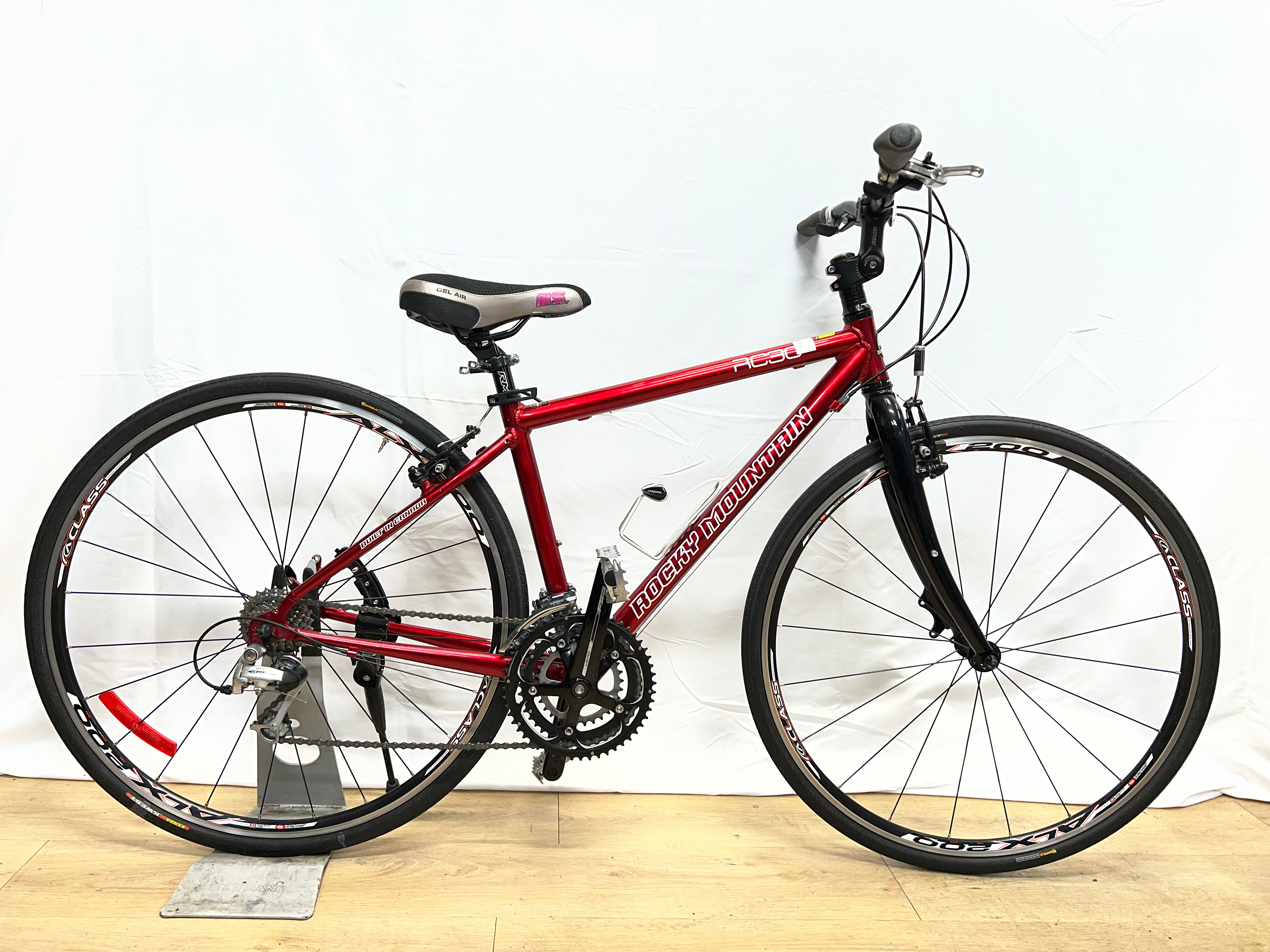 VU ROCKY MOUNTAIN RC30 (R28-G43)