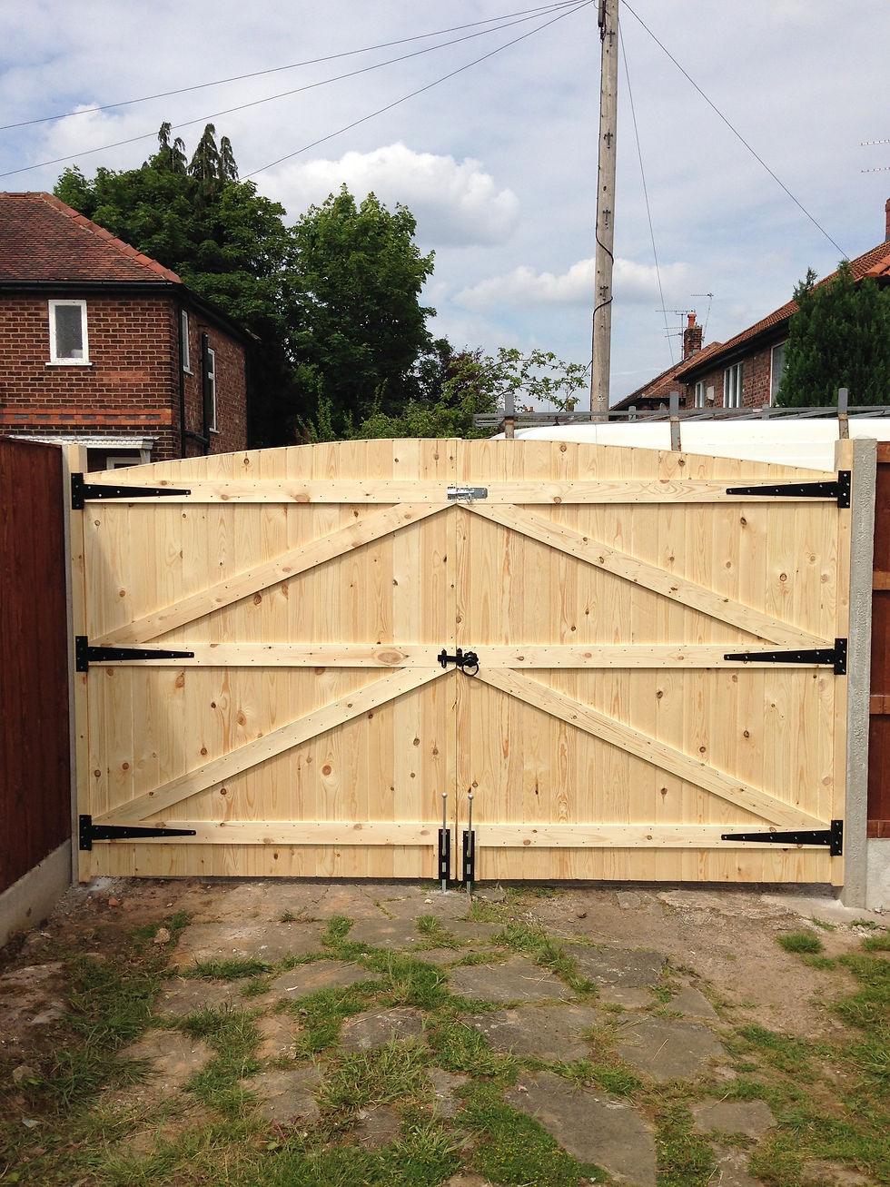 Thumbnail: 6FT HIGHEST POINT DRIVEWAY GATES