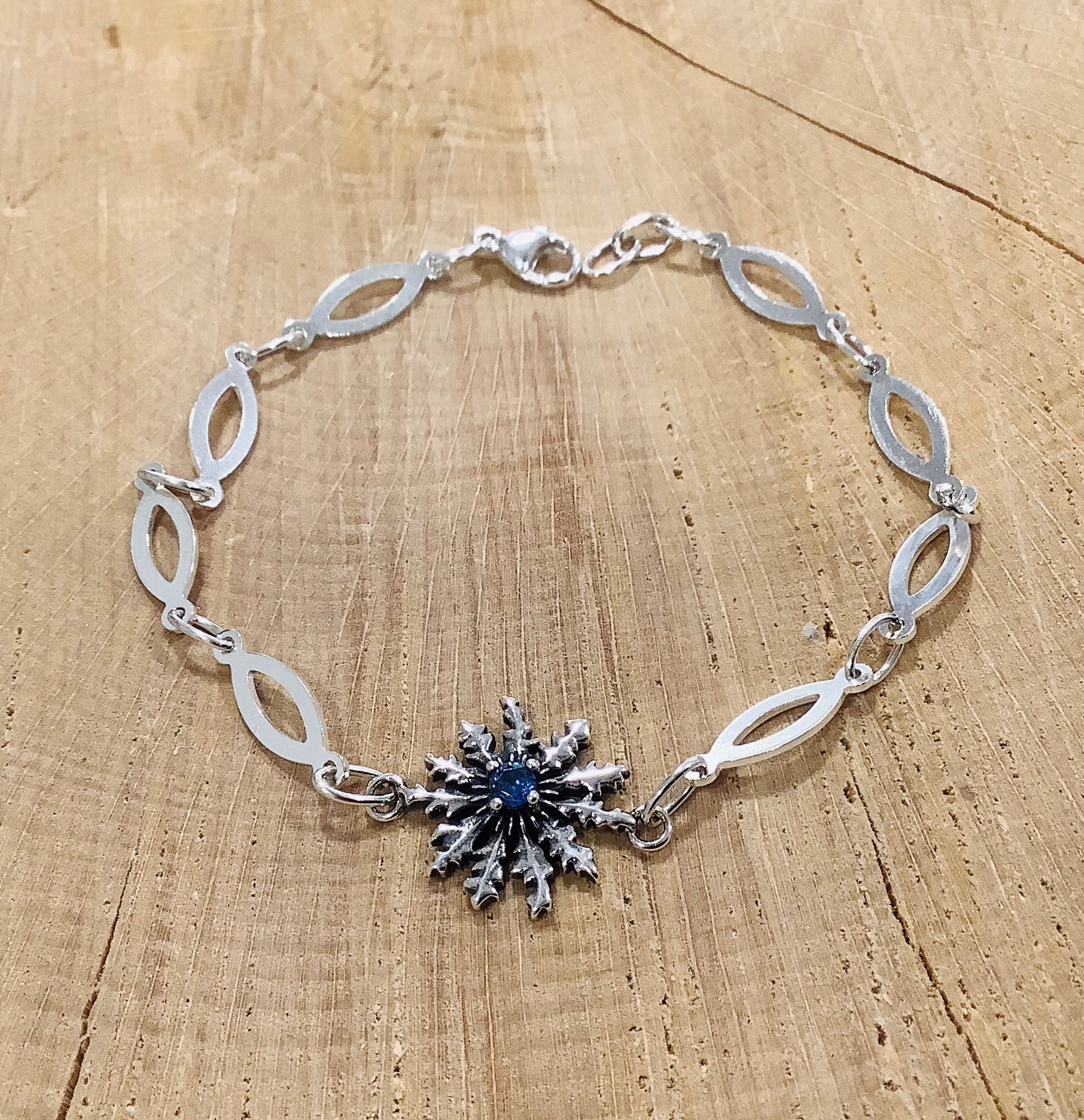 Pulsera Eguzkilore  en Plata y Circonita  Azul.