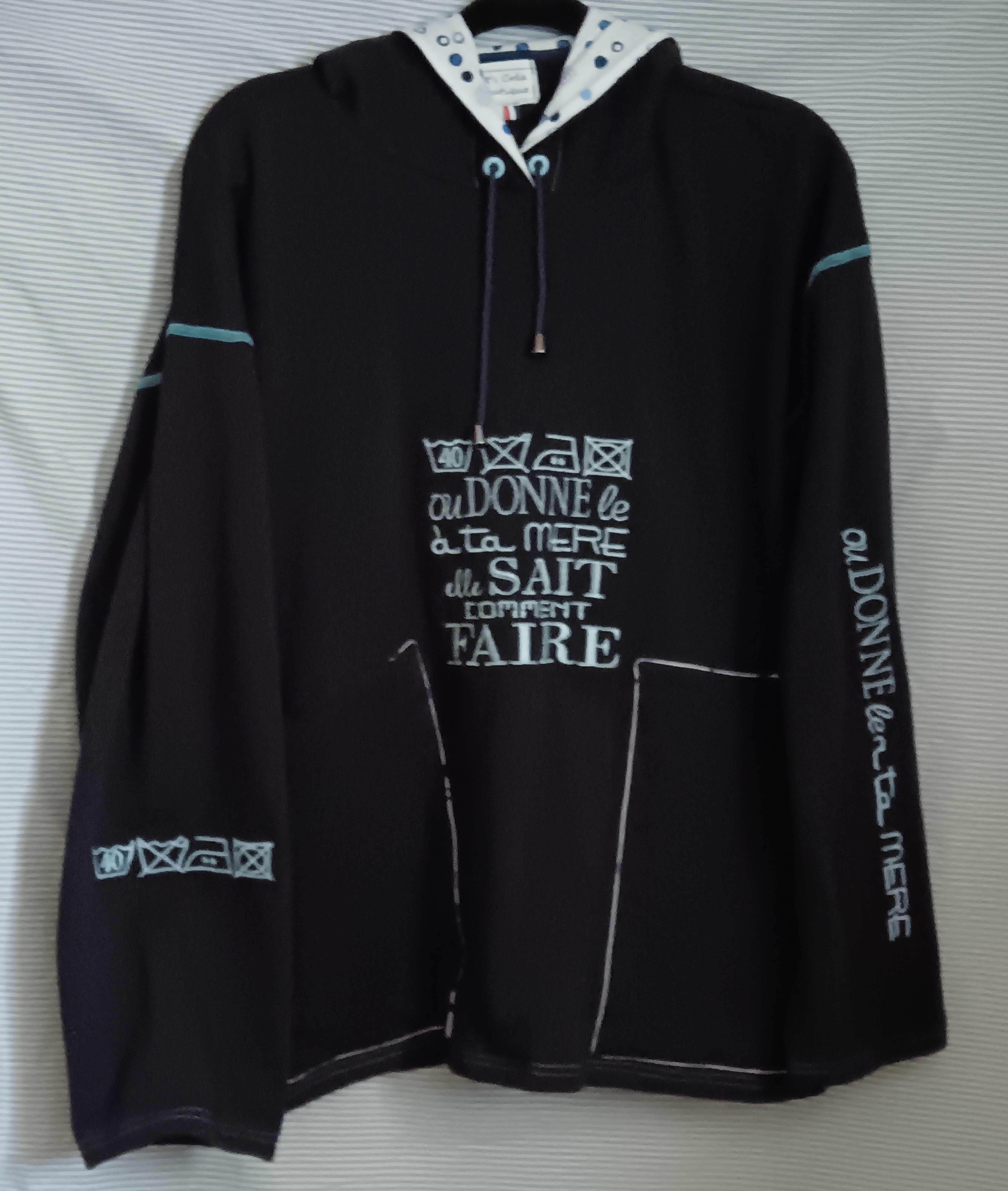 Sweat homme avec broderie
