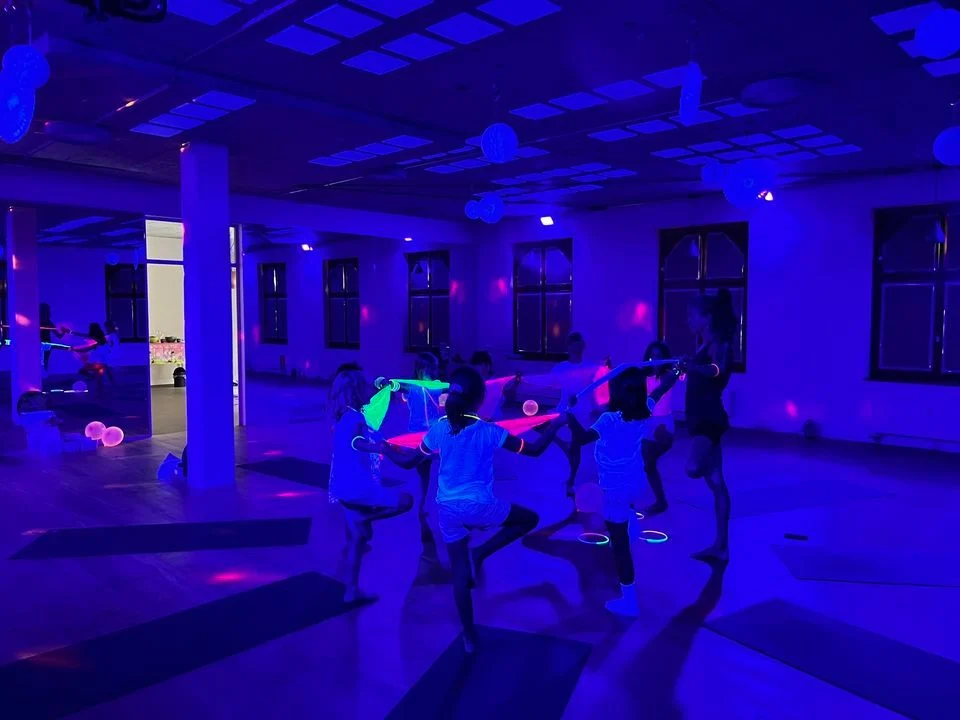 Glowga Blacklight Yoga for Kids! Ages 8-12