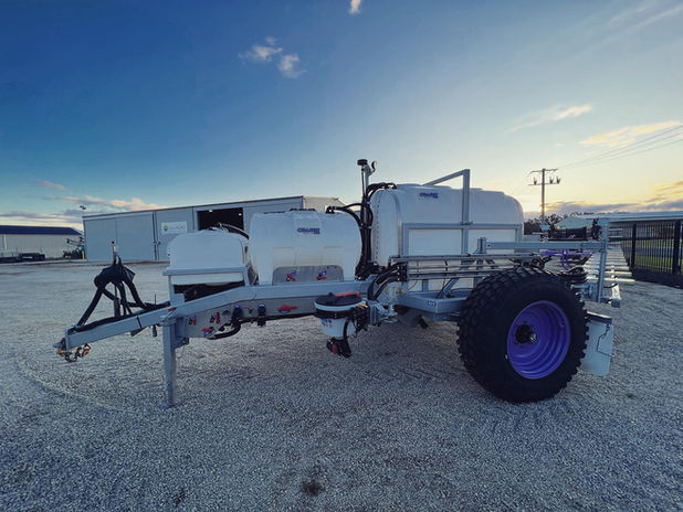 Advanced Ag Technology displaying our 4000L AGT Chaser