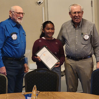 Sunrise Rotary honors middle school students