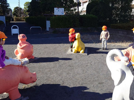 ねえねえ、クリスマス何して遊ぶ?