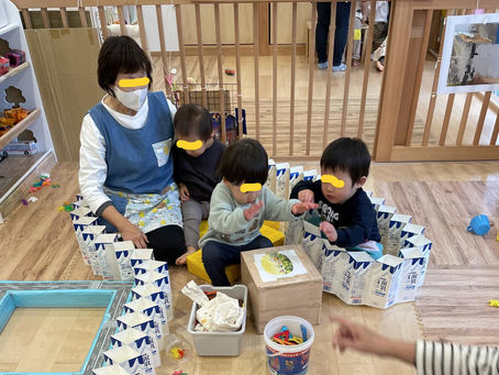 不思議な絵にパワーを込めて