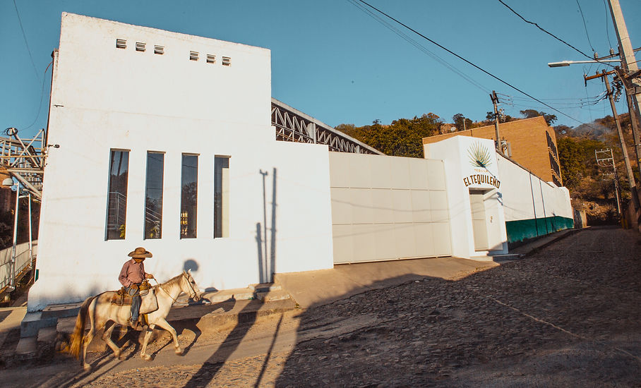 2020_Distillery_Exterior_001-5.jpg