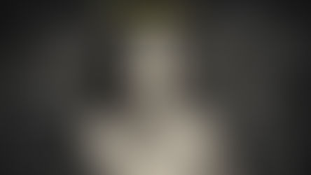 Une étiquette qui colle ou un projecteur qui met en lumière ?