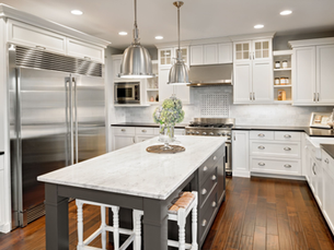 Maximizing Function and Style: Bloomfield Builders' Approach to Kitchen Renovations