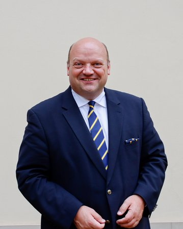 Interview with Prof. Dr. Hartwig Bohne