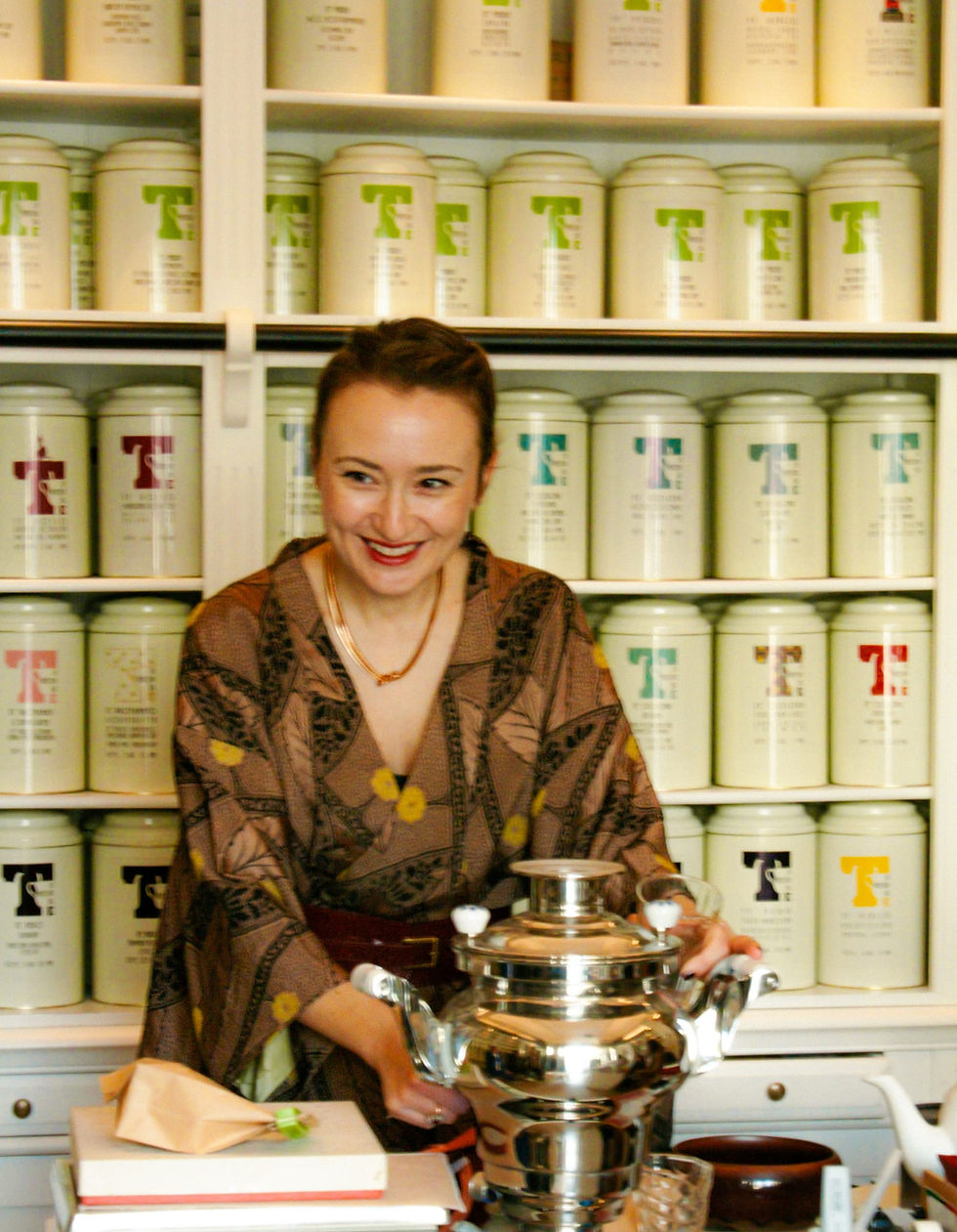 Nicoletta in her tea shop in Padova