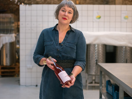 Between Memory, Tea Fermentation and Gastronomy: BRON